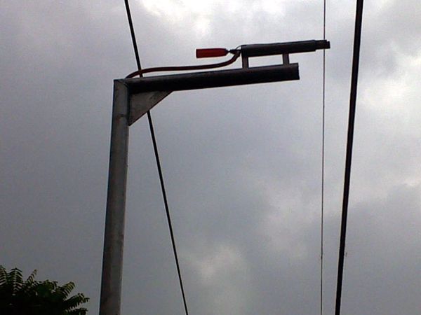 Alat Semprot untuk Penumpang KRL Nakal