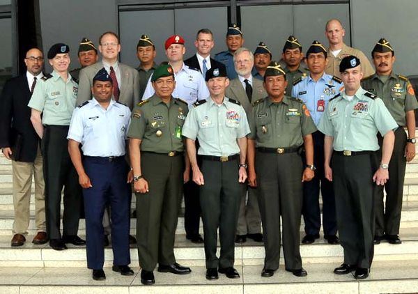 Delegasi NDU & NWC Kunjungi Mabes TNI