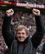 Liverpool Permanenkan Dalglish
