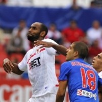 Papan Tengah Masih Panas