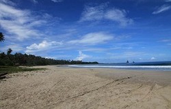 Nias Memang Bukanlah Lombok atau Bali