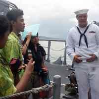 Puluhan Siswa Ipiems Berkunjung ke Kapal Penyapu Ranjau