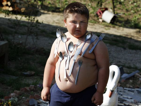 Ivan, Bocah Bermagnet