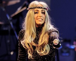 Lady Gaga: Tidak Ada Aturan dalam Berbusana