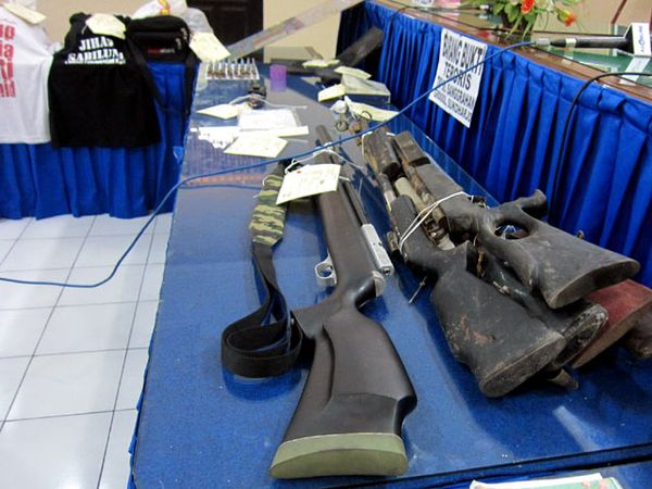 Polisi Sita Barang-barang Terduga Teroris