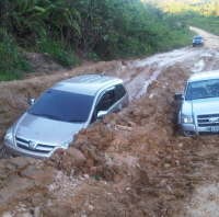 Jalan di Kaltim Rusak Parah, Amblas Hingga 2,5 Meter