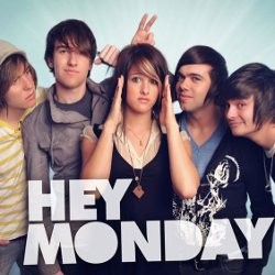 Hey Monday Kasih Tips Cinta di Pentas