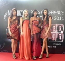 Tips Menata Rambut dari Hairdresser Dunia