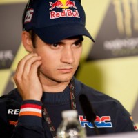 Pedrosa Cedera di Bahu Lagi