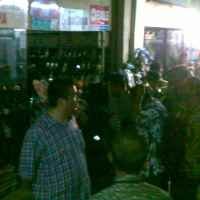 Toko Pedagang Pasar Atum Tahap III Kembali Dialiri Listrik