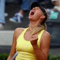 Sharapova Jadi Ratu di Roma