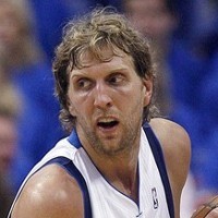 Nowitzki Antar Mavs Menangi Game Pertama