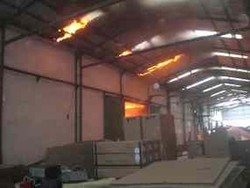 Kerugian Pabrik Mebel Milik PT Tjakrindo Mas Ditaksir Ratusan Juta