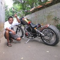 Honda GL Versi Chopper Kado Sang Istri