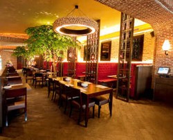 Mad for Garlic, Resto Italia dari Korea