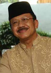 Peringati Harkitnas, Foke Komentari Tawuran