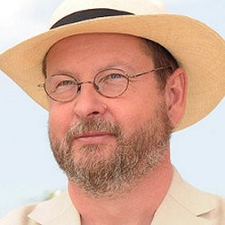 Ngaku Nazi, Sutradara Melancholia Minta Maaf