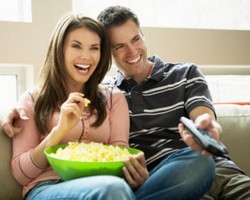 4 Cara Nikmati Waktu dengan Suami Tanpa Anak-anak