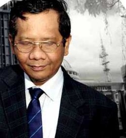 Mahfud MD Tangkis Tudingan Ruhut Terkait Kasus Nazaruddin