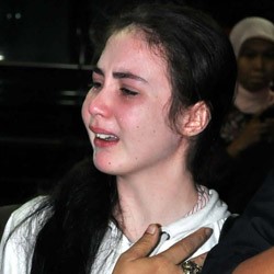 Tamu Istimewa Sambangi Rumah Arumi