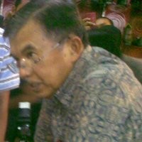 JK Jenguk Pemilik JK Collection yang Sakit Stroke