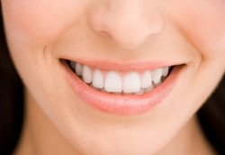 Cara Tepat Bikin Gigi Bersih