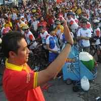 10 Ribu Orang Ngonthel Bareng Alfamart