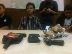 2 Perampok Truk Minyak Rem Dibekuk di Bogor