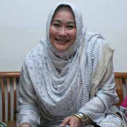 Jenny Rachman Polisikan Aa Gatot Atas Pemalsuan Surat