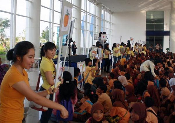 Ratusan Siswa SD Ikuti Road to UMN 2011