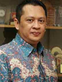 Parpol Sulit Batasi Komposisi Artis & Pengusaha di Parlemen