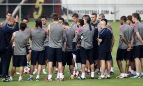 Gunung Meletus Bisa Ganggu Perjalanan Barca ke Wembley