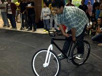 Kompetisi Sepeda Fixie 