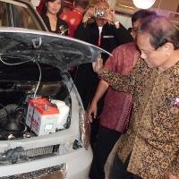 Pemerintah Janji Muluskan Langkah Mobnas