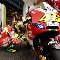 Rossi Bantu Ducati Kembangkan Motor