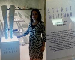 Mahakarya Stuart Weitzman Dipamerkan di Jakarta