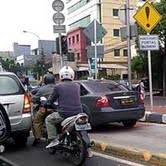 Ups! Sedan Polisi Tertangkap Kamera Masuk Busway di Buncit