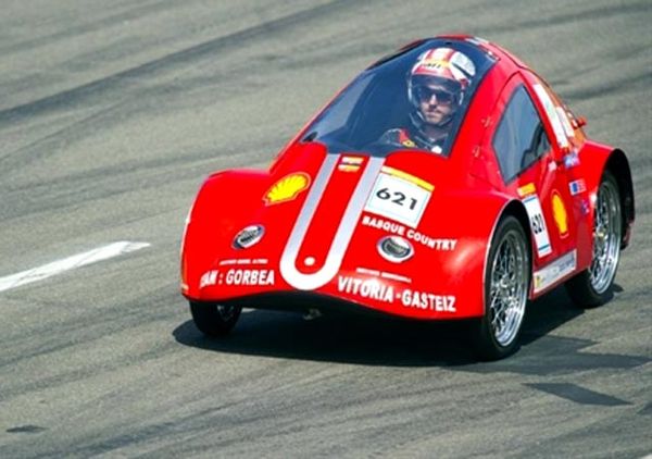 Lomba Irit BBM Eropa