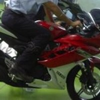 Yamaha R15 Paling Cepat Masuk Indonesia Tahun 2013