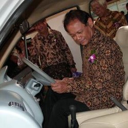 Mobil Untuk Petani Berharga Rp 55 Juta Keluar Akhir Tahun 2012