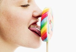 Makanan Manis Itu Bikin Cepat Haus