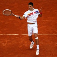 Penerangan Buruk, Laga Djokovic vs Del Potro Dihentikan