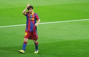 Top Skorer Lagi, Messi Samai Nistelrooy