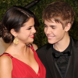 Lagi, Fans Justin Bieber Ancam Bunuh Selena Gomez