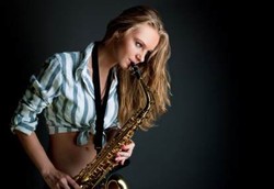 Alat Musik Tiup Bisa Menularkan Penyakit?