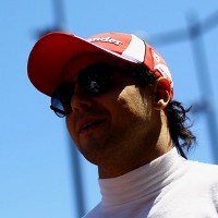 Massa: Tambah Hukuman untuk Hamilton