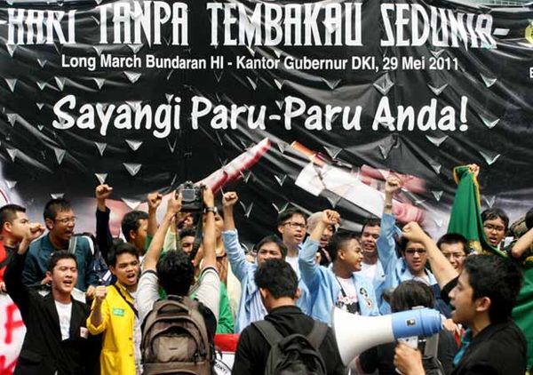 Mahasiswa Kampanye Antitembakau