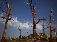 Sisa-sisa Tornado Joplin