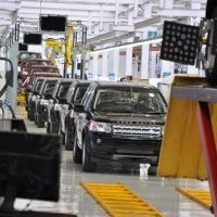 Land Rover Pertama dari India