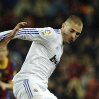 Benzema: Barca Hebat tapi Bisa Dihentikan